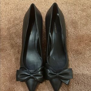 NWOT Bruno Magli Black Bow Heels